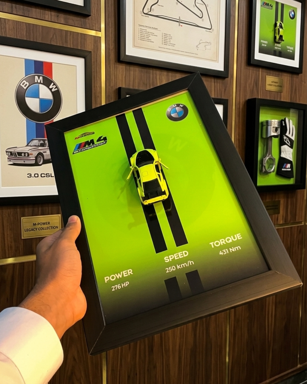 BMW M4 Competition (Signal Green)